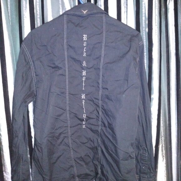 Rock and Roll Religion - Fender Custom Shop Edition Casual Button Down - Picture 2 of 4